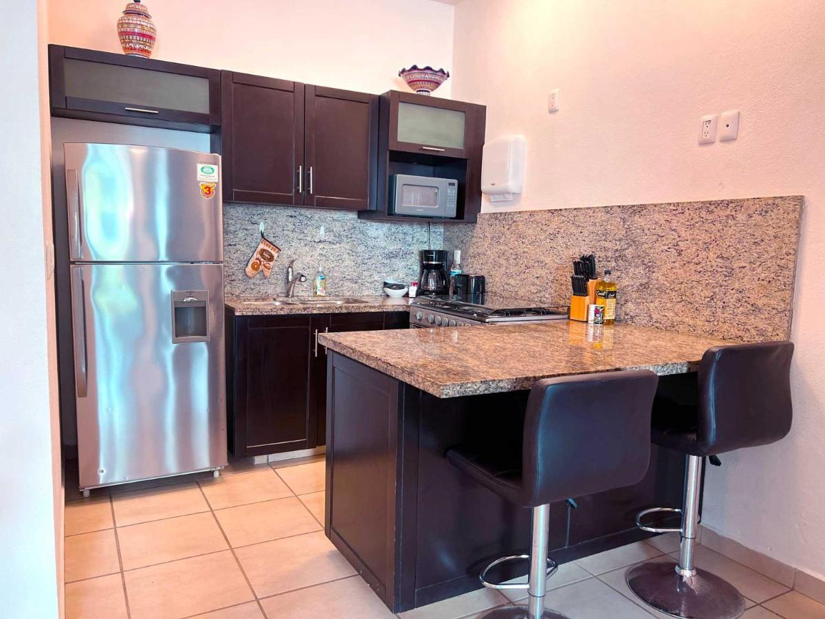 פוארטו ואלארטה Cardenas Suites מראה חיצוני תמונה